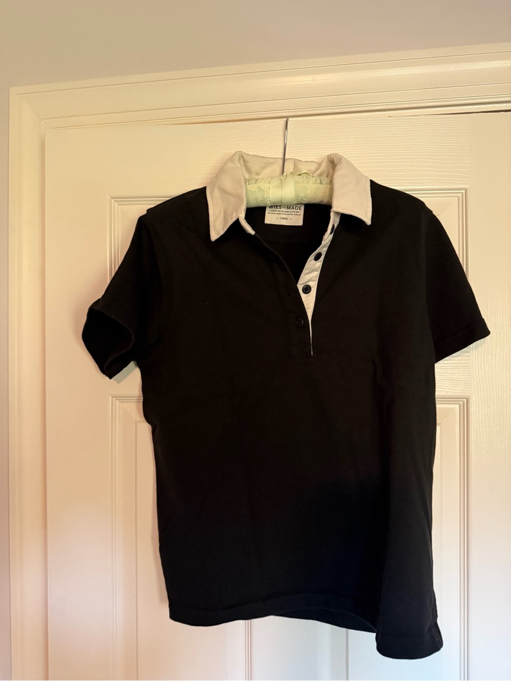 Black Short-Sleeve Polo with Cream Contrast Collar